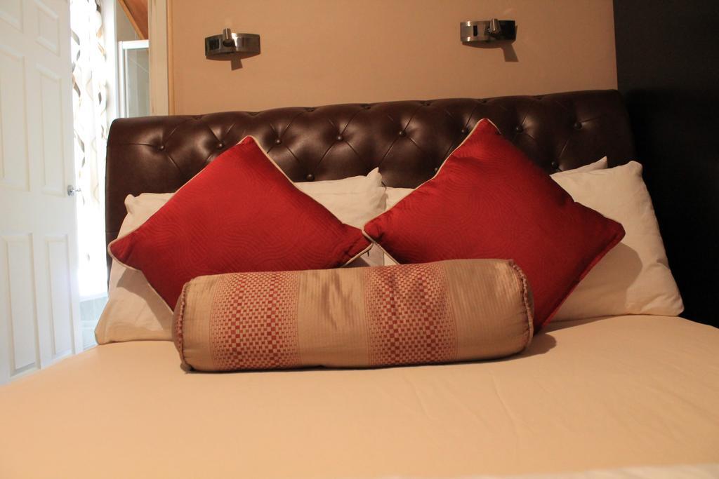 Skylark Guest House هاونسلو المظهر الخارجي الصورة